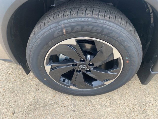 New 2026 Nissan Rogue SV image 10