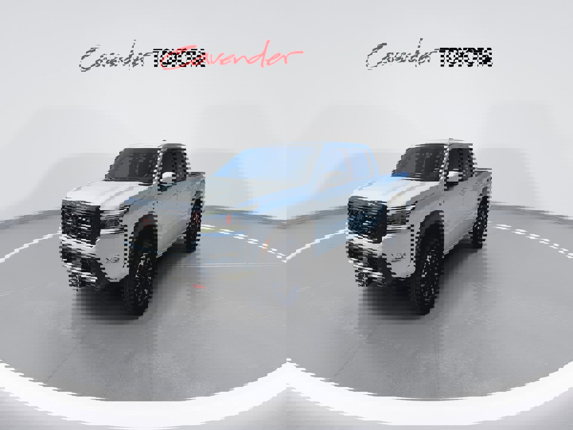 Used 2024 Nissan Frontier PRO-4X w/ Off-Road Protection Package image 4