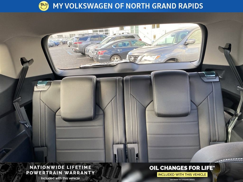 New 2026 Volkswagen Atlas SEL image 18