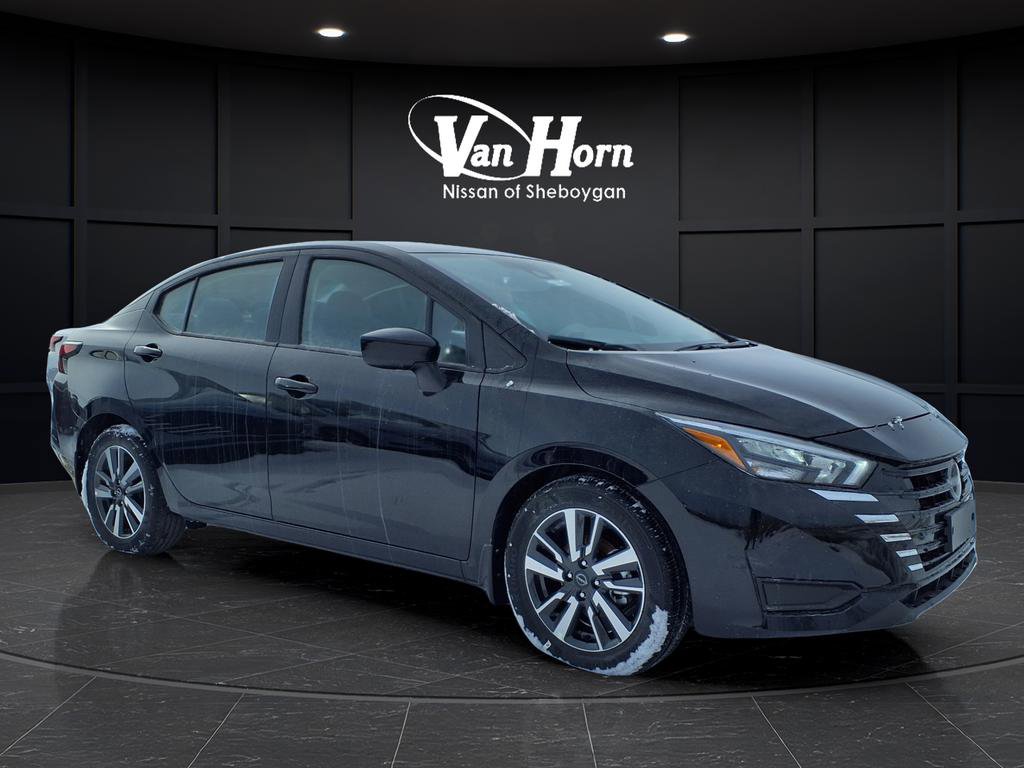 New 2025 Nissan Versa SV w/ Trunk Package