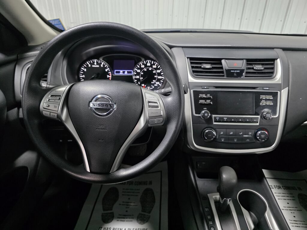 Used 2018 Nissan Altima 2.5 S w/ S Convenience Package FWD image 8