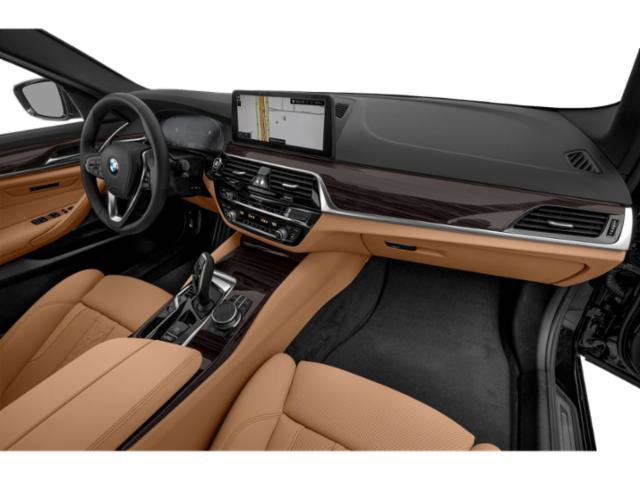 Used 2022 BMW 530i w/ M Sport Package RWD image 18
