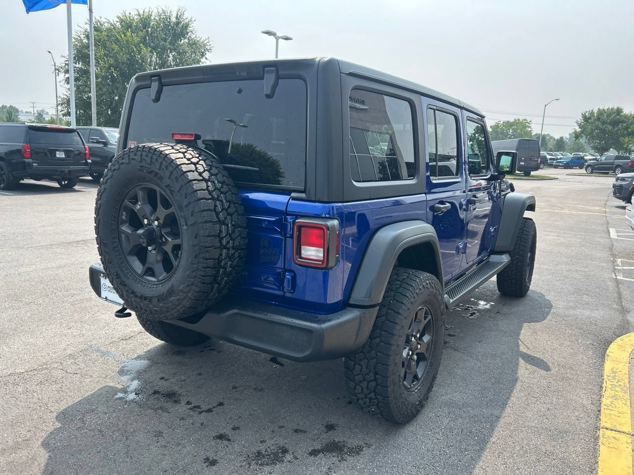 Used 2020 Jeep Wrangler Unlimited Sport AWD/4WD image 5