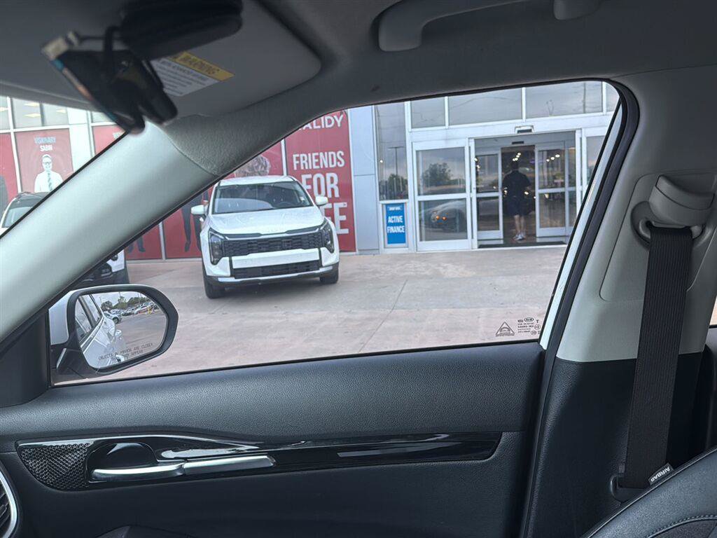Used 2021 Kia Seltos S AWD/4WD image 10