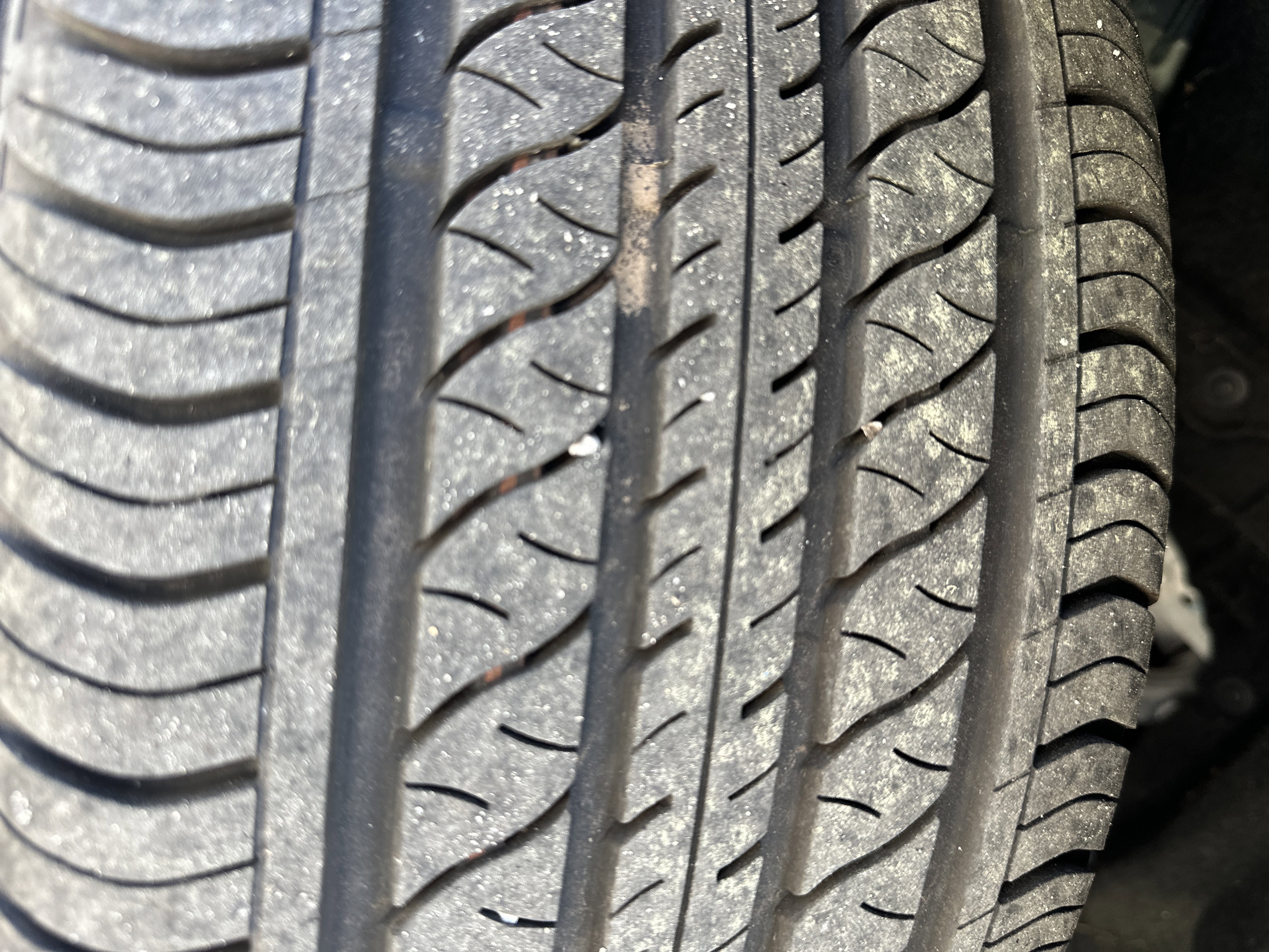 Used 2025 Cadillac CT4 Luxury image 8