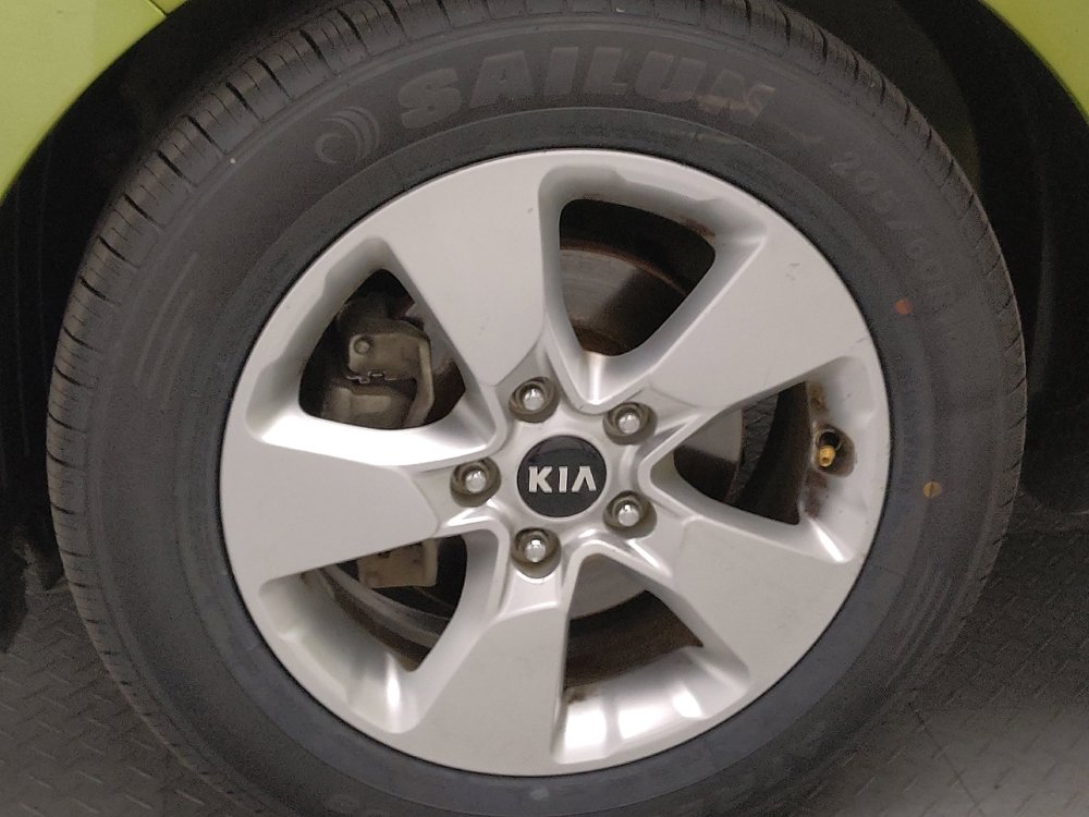 Used 2017 Kia Soul w/ Convenience Package FWD image 31