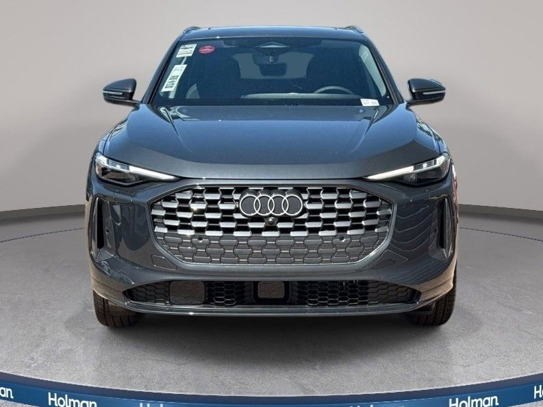 Certified 2025 Audi Q5 Premium Plus w/ Premium Plus image 3