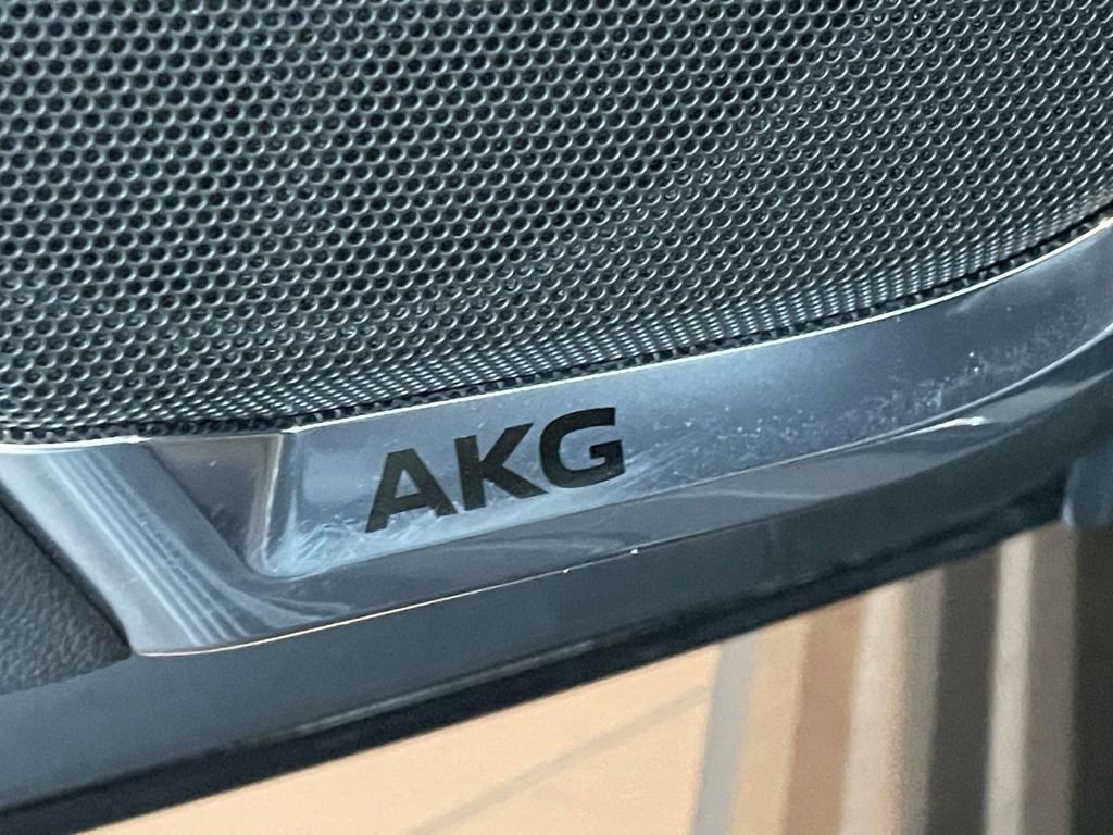 New 2026 Cadillac Escalade V image 18