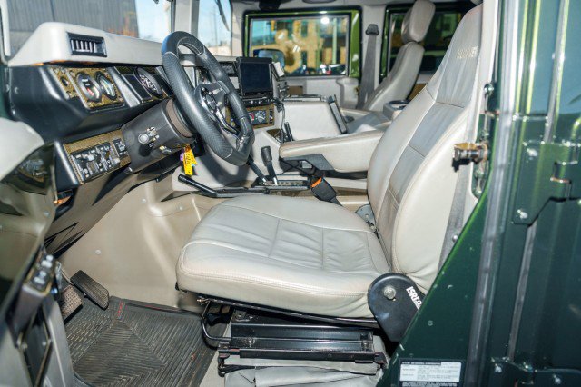 Used 2000 HUMMER H1 4-Door Wagon image 9