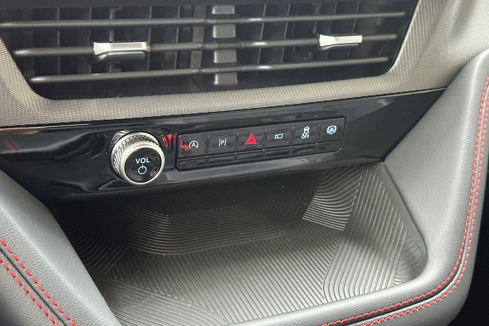 New 2027 Ford Explorer ST-Line w/ Premium Package RWD image 22