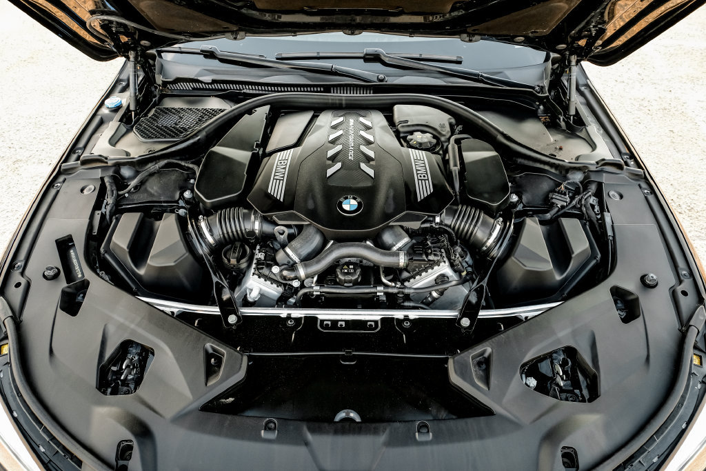 Used 2024 BMW M850i Gran Coupe xDrive w/ M Carbon Exterior Package AWD/4WD image 45