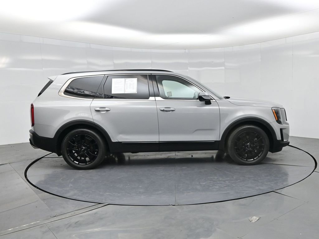 Used 2022 Kia Telluride SX w/ SX Prestige Package AWD/4WD image 29