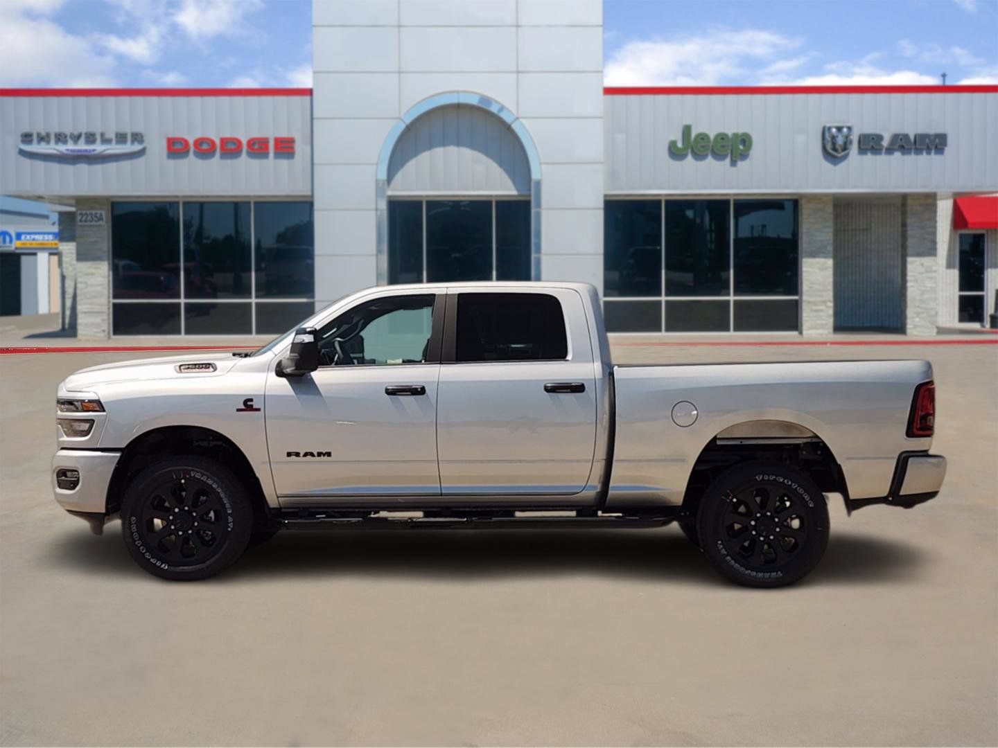 New 2026 RAM 2500 Lone Star AWD/4WD image 3