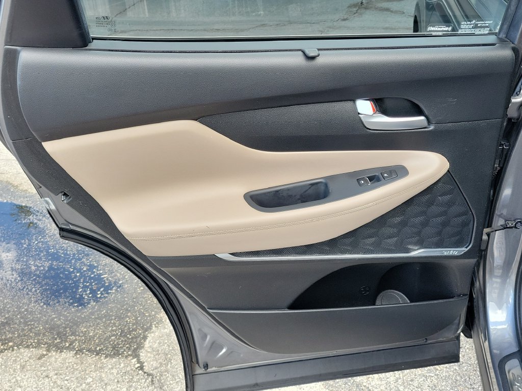 Used 2019 Hyundai Santa Fe FWD image 10