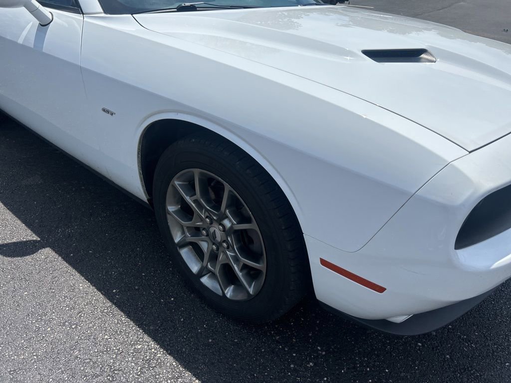 Used 2017 Dodge Challenger GT w/ Driver Convenience Group AWD/4WD image 5