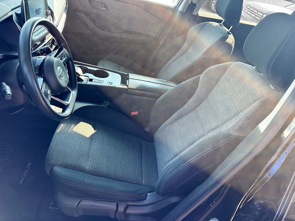 Used 2021 Nissan Rogue S image 19