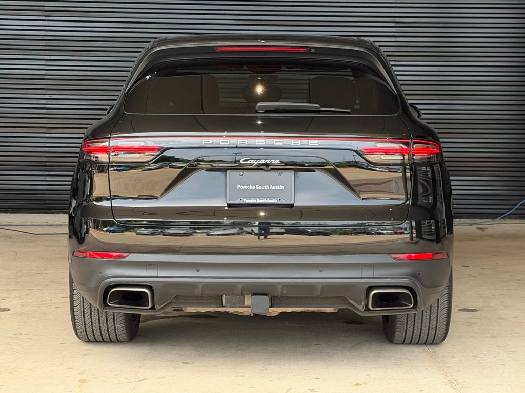 Certified 2023 Porsche Cayenne AWD/4WD image 7