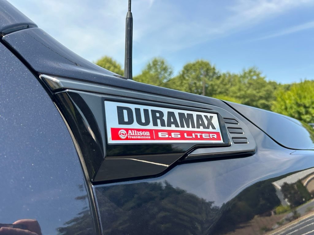 Used 2024 GMC Sierra 3500 AT4 w/ Technology Package AWD/4WD image 28