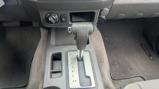 Used 2010 Nissan Xterra S AWD/4WD image 33