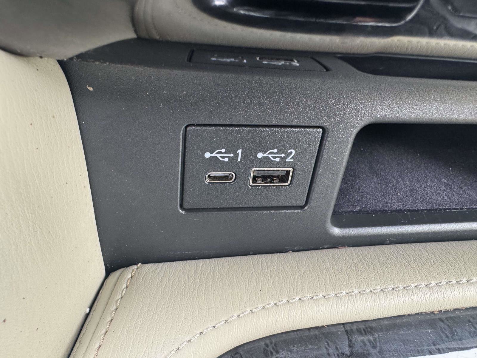 Used 2021 INFINITI QX80 Luxe w/ Cargo Package image 27