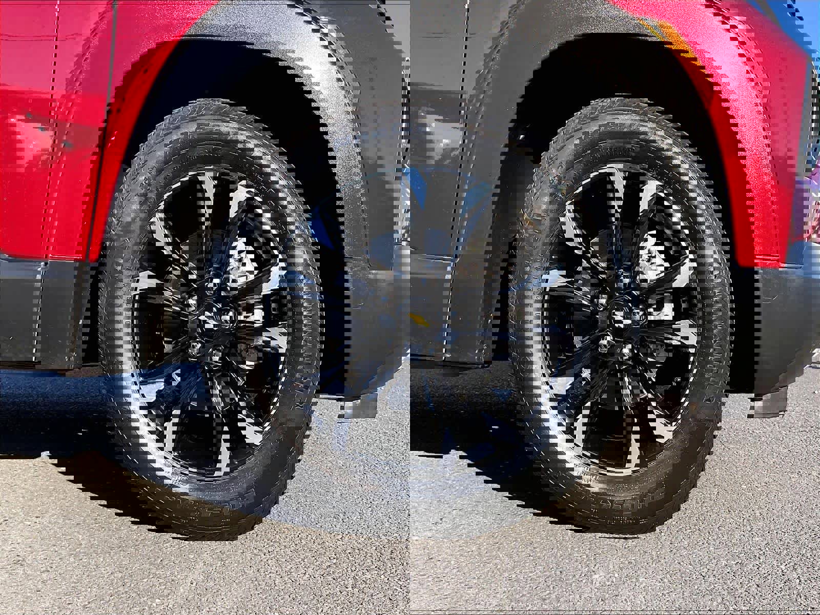 Used 2023 Chevrolet TrailBlazer LT w/ Convenience Package image 11