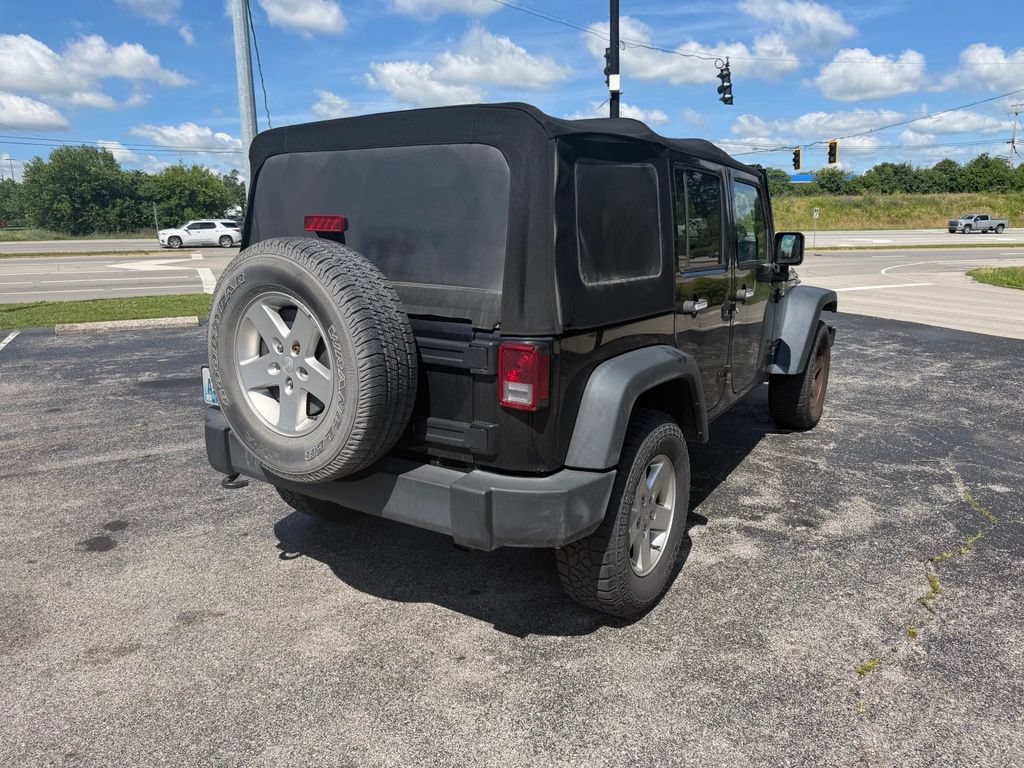Used 2017 Jeep Wrangler Unlimited Sport w/ Quick Order Package 24S AWD/4WD image 3