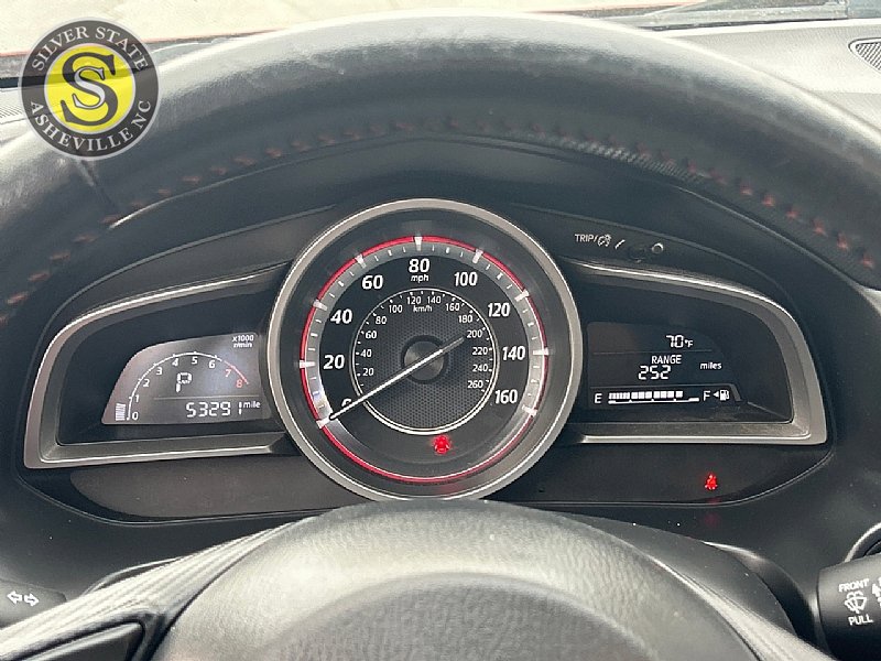 Used 2016 MAZDA MAZDA3 i Touring w/ Popular Equipment Package image 23