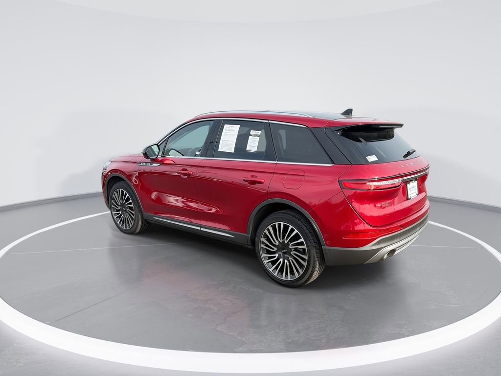 Used 2022 Lincoln Corsair Reserve w/ Equipment Group 201A image 6