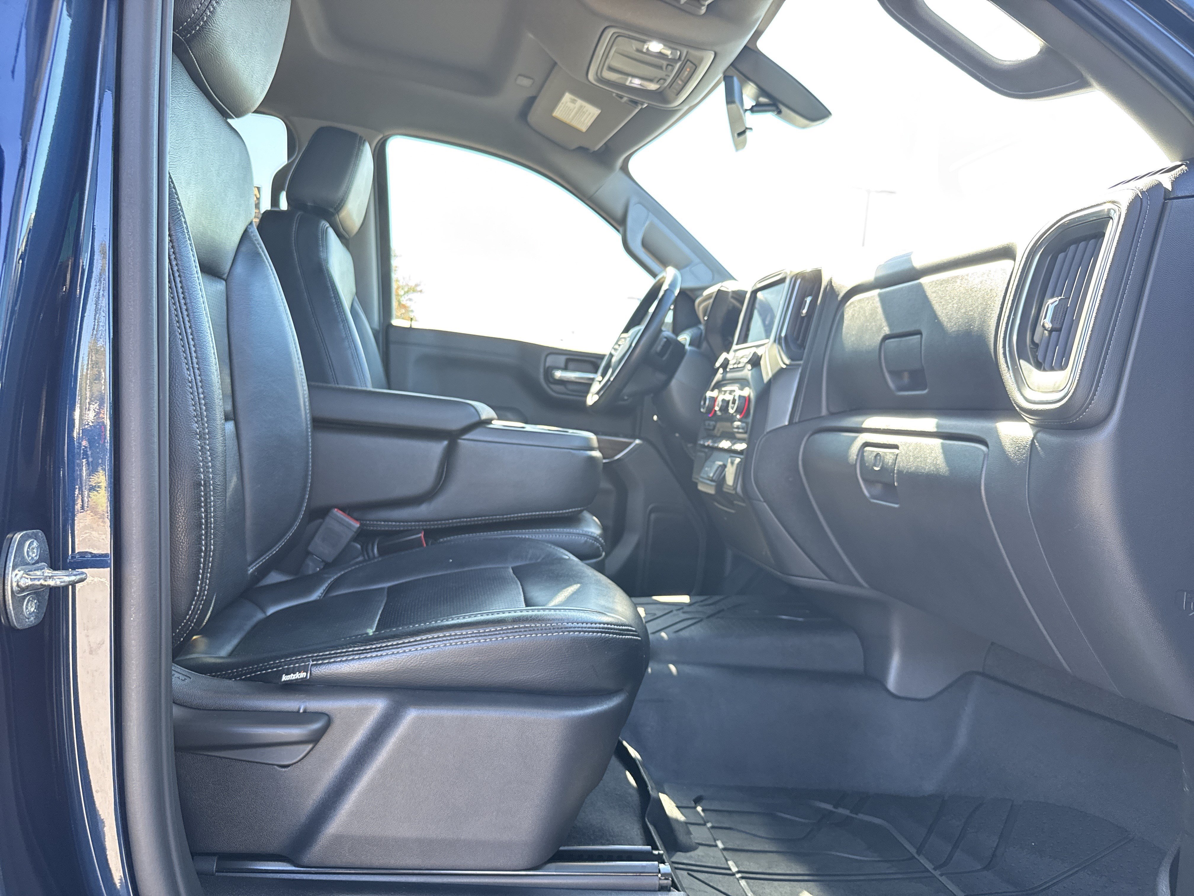 Used 2020 Chevrolet Silverado 1500 RST w/ All-Star Edition RWD image 32