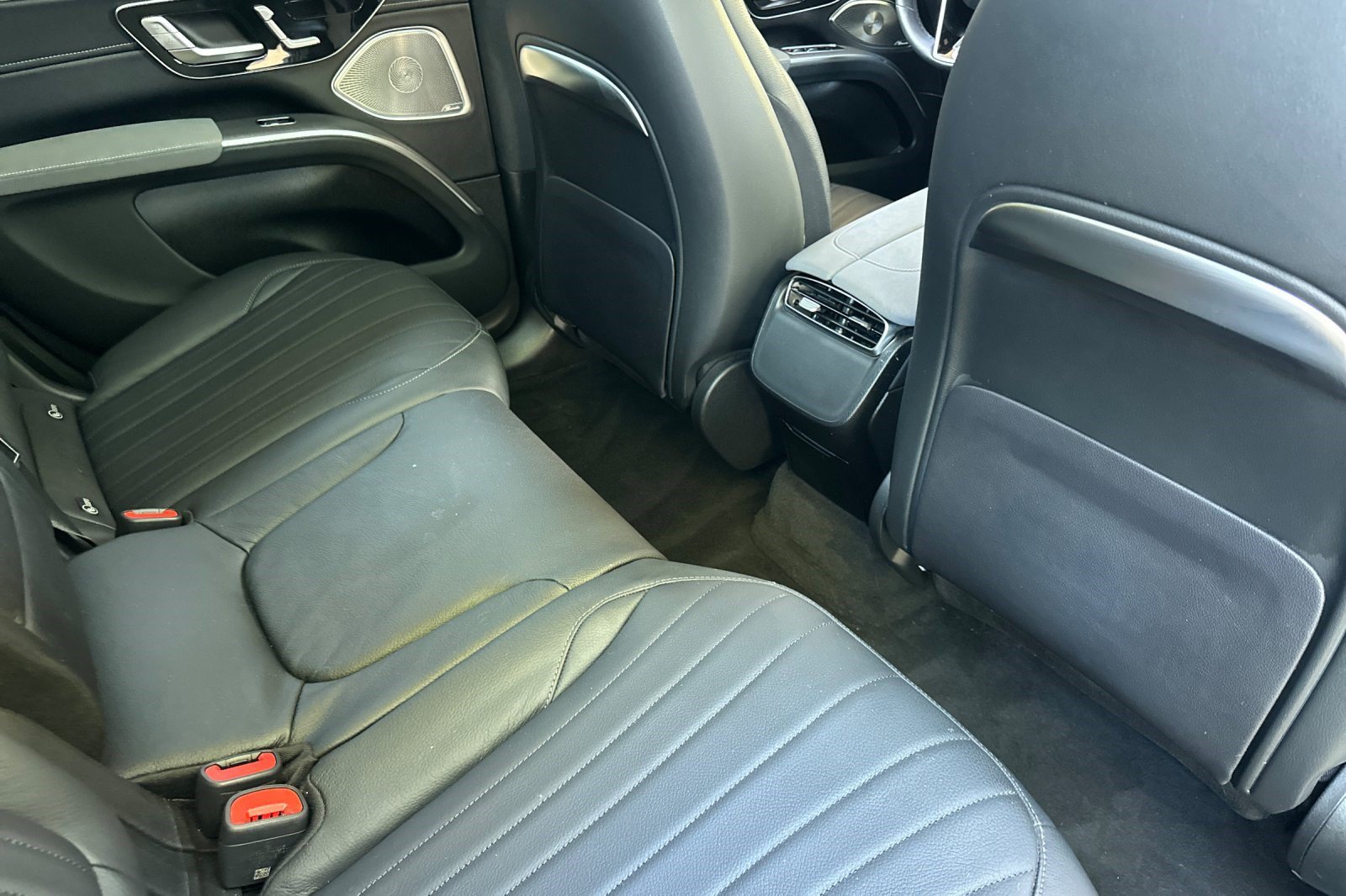 Certified 2024 Mercedes-Benz EQS 450+ 4MATIC SUV image 33