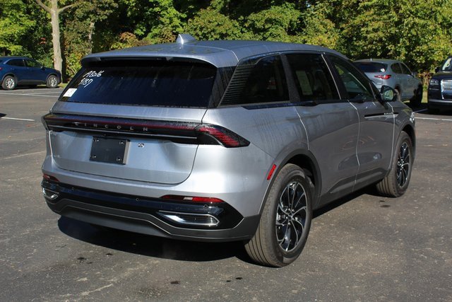 New 2026 Lincoln Nautilus Premier image 3