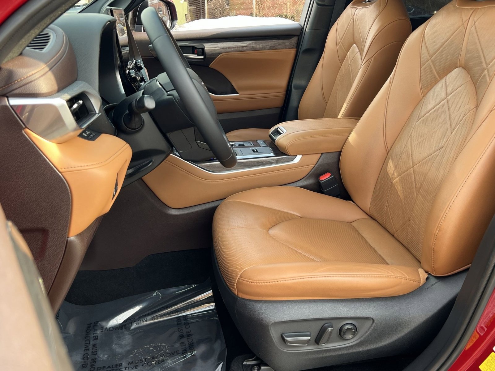 Used 2020 Toyota Highlander Platinum image 11