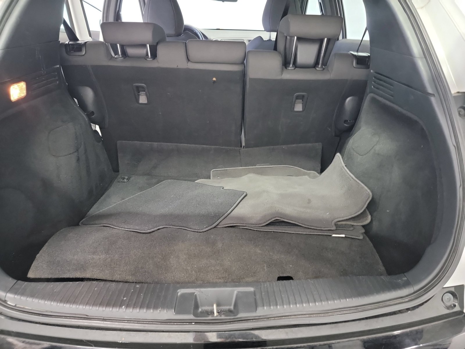 Used 2020 Honda HR-V Sport image 25