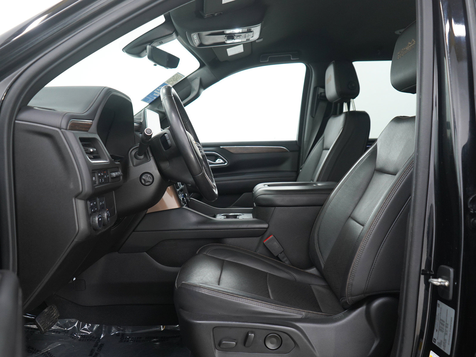 Used 2021 Chevrolet Suburban High Country AWD/4WD image 21
