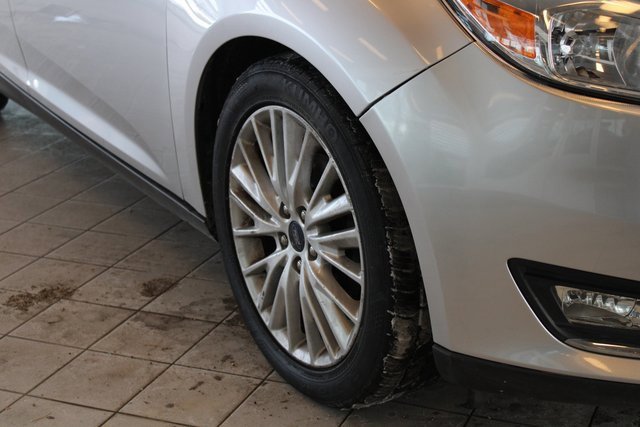 Used 2018 Ford Focus Titanium image 23