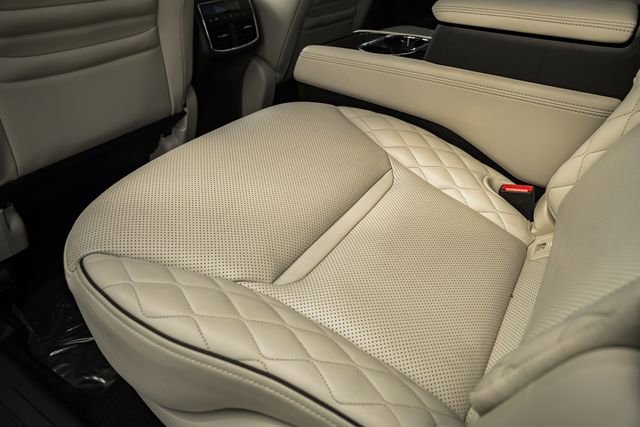 Used 2023 MAZDA CX-9 Signature image 35