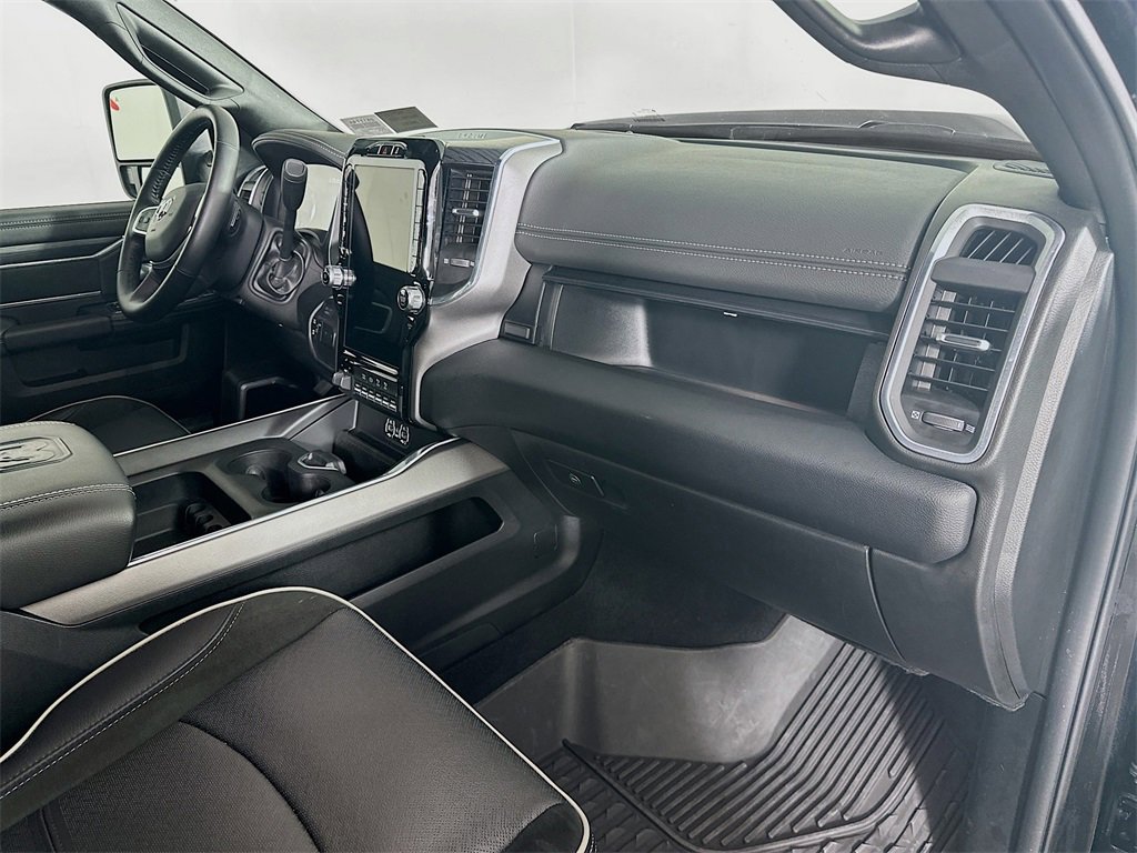 Used 2024 RAM 3500 Laramie w/ Sport Appearance Package image 31