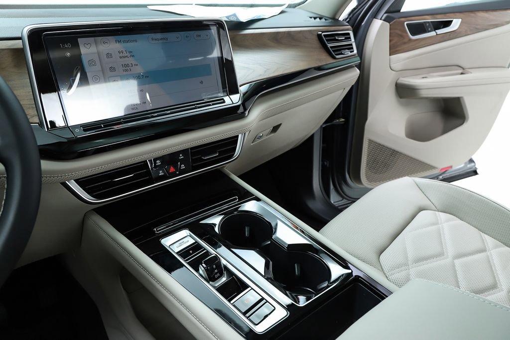 New 2026 Volkswagen Atlas SE image 23