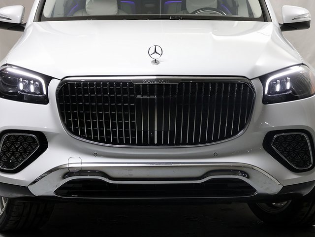 New 2026 Mercedes-Benz Maybach GLS 600 4MATIC image 6