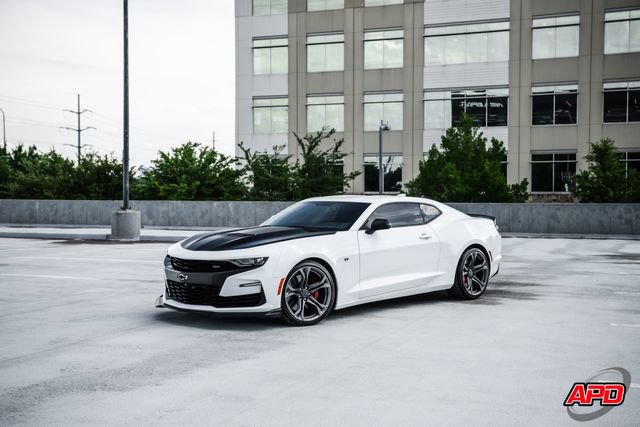 Used 2019 Chevrolet Camaro SS RWD image 20