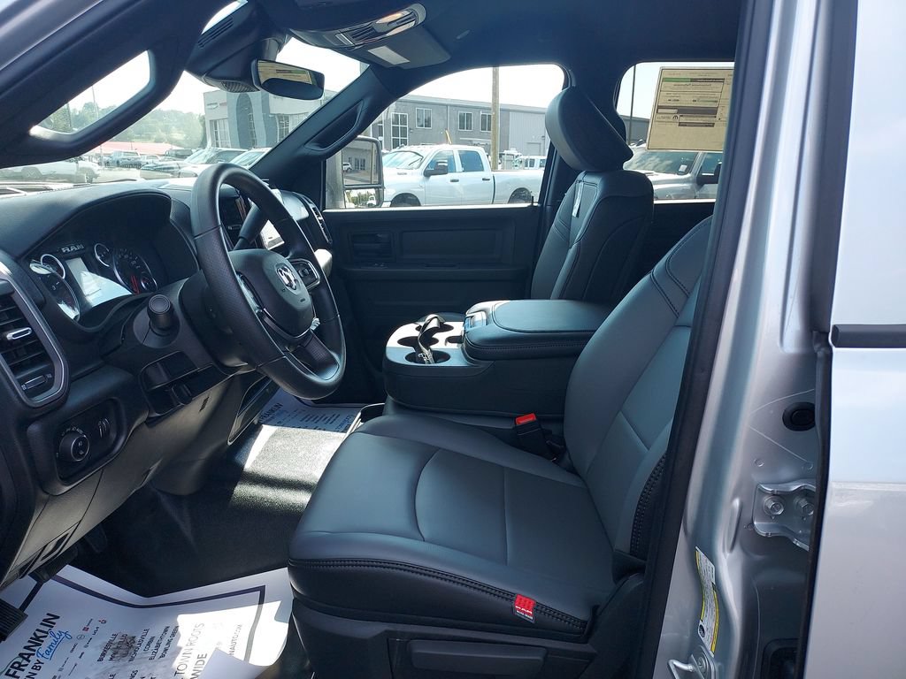 New 2027 RAM 3500 Tradesman AWD/4WD image 13