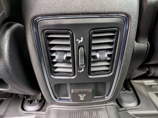 Used 2021 Jeep Grand Cherokee Laredo X image 24