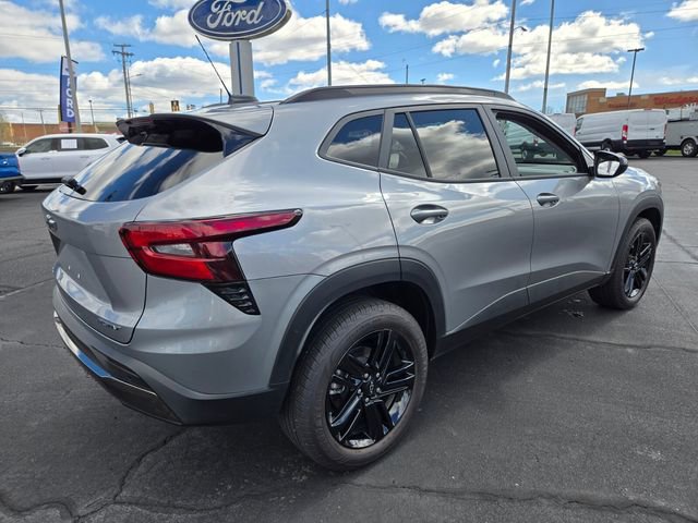 Used 2025 Chevrolet Trax ACTIV w/ Driver Confidence Package image 7