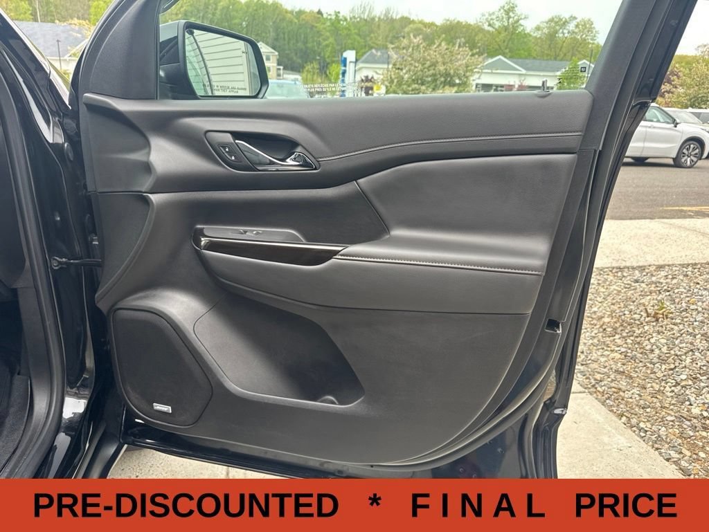 Used 2023 GMC Acadia AT4 w/ GMC Pro Grade Package AWD/4WD image 51