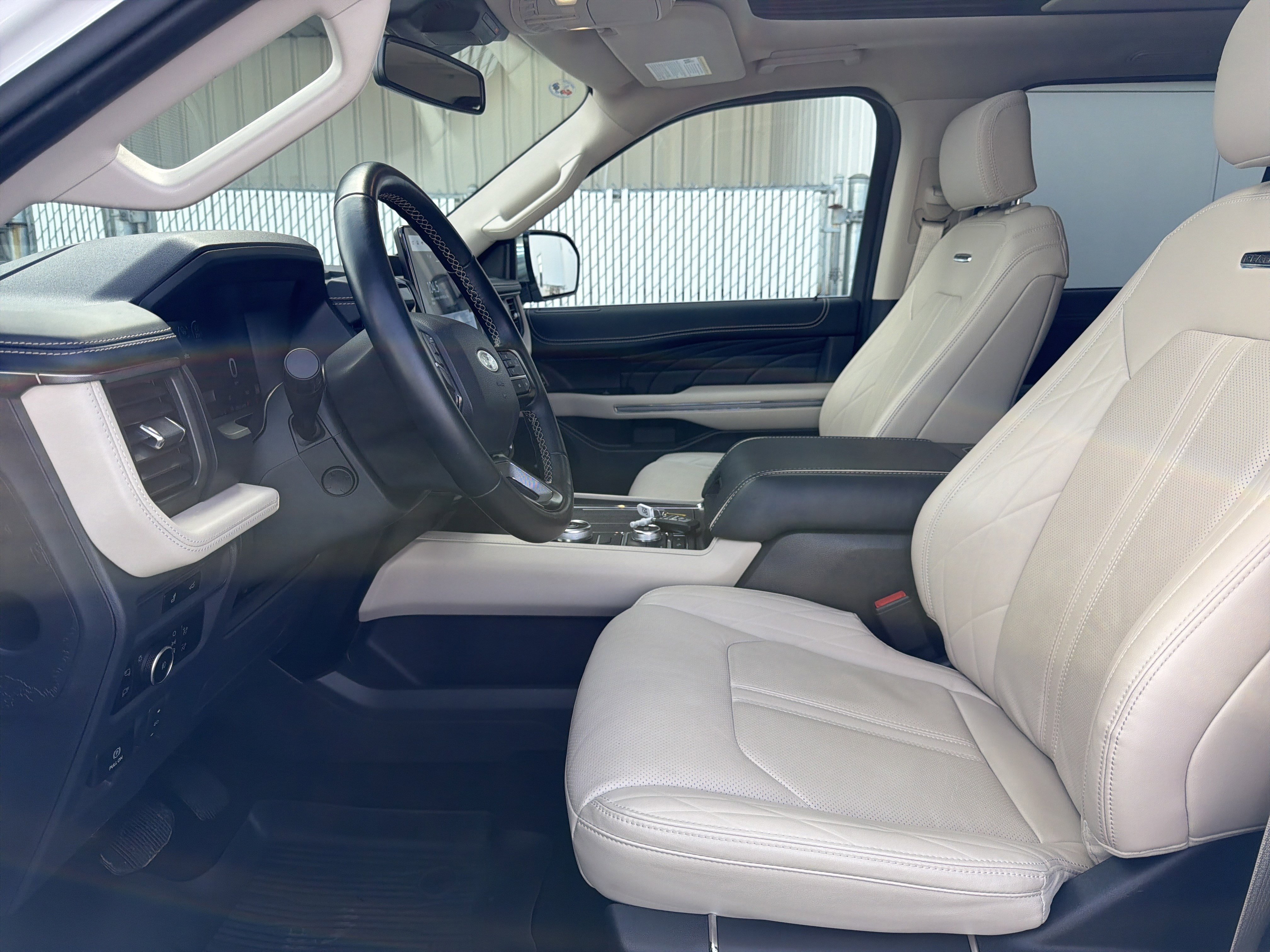 Certified 2024 Ford Expedition Max Platinum AWD/4WD image 22