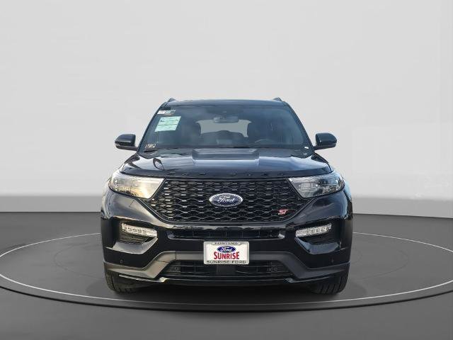 Certified 2022 Ford Explorer ST w/ Equipment Group 401A image 4