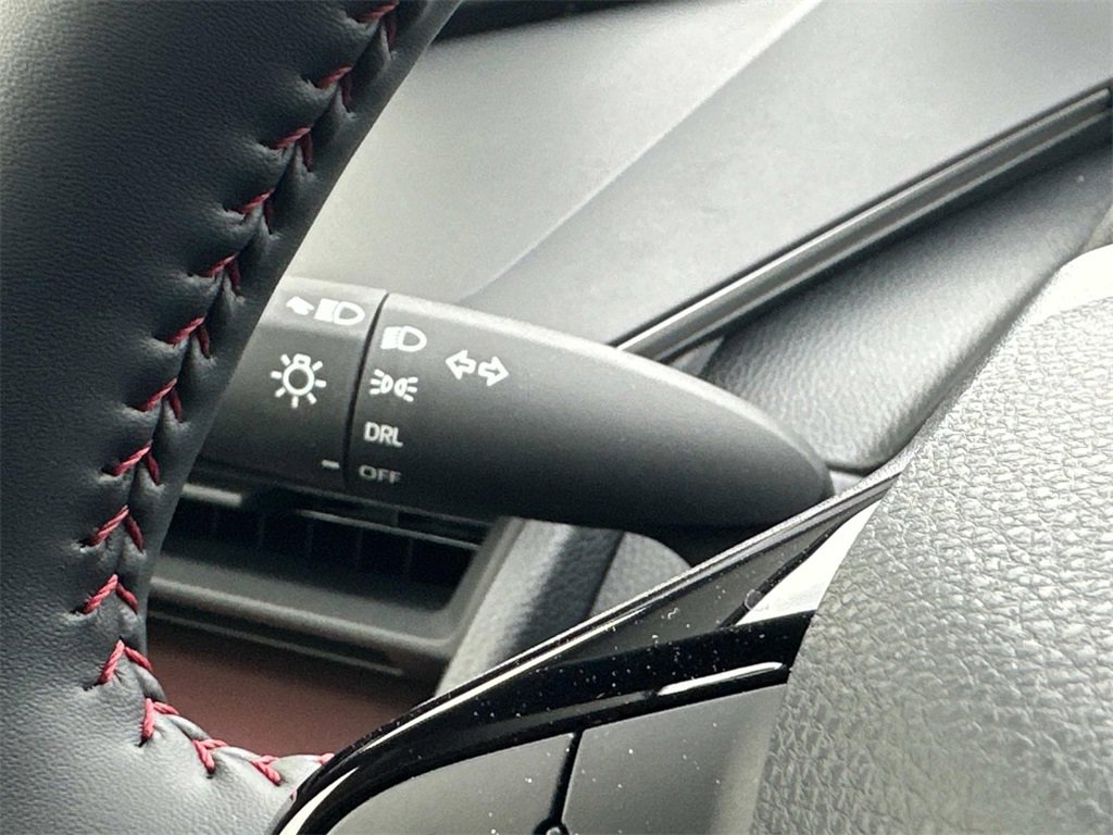 New 2026 Toyota Prius Plug-In Hybrid image 23