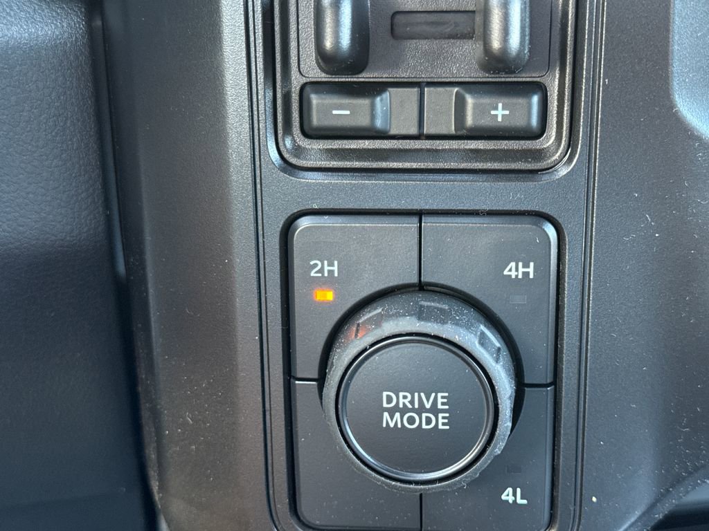 New 2026 Ford F350 Platinum image 36