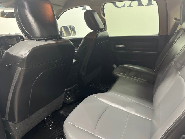 Used 2019 RAM 2500 Tradesman w/ Chrome Appearance Group AWD/4WD image 38