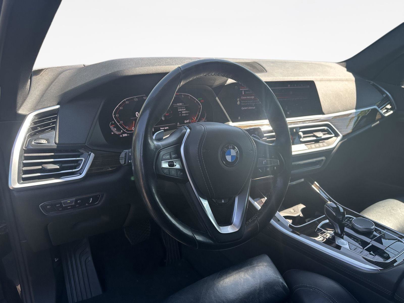 Used 2019 BMW X5 xDrive40i w/ Premium Package 2 image 11